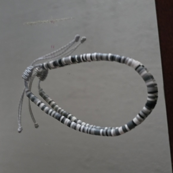 Gray and white needed rope braclet adjustable - Picture 2 of 2